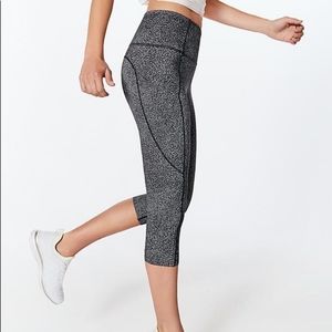 Lululemon Fast N Free Crop, Size 4